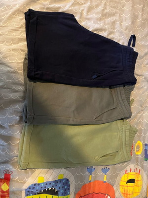 Βερμούδες φούτερ Benetton πακέτο 3, βαμβακερές, καινούργιες, size 3XL παιδικό