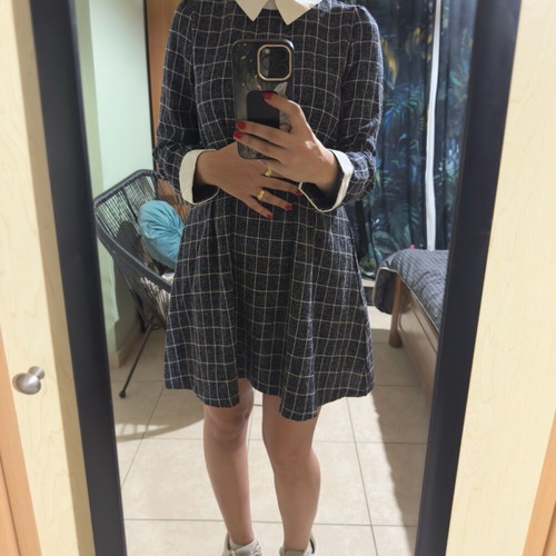 College style dress like new, size Small, gray checkered