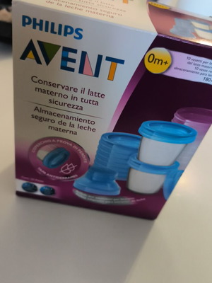 Philips Avent breast milk storage containers, pack of 10