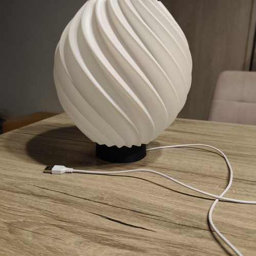 3D Printed Table Lamp Spiral Swirl Design new