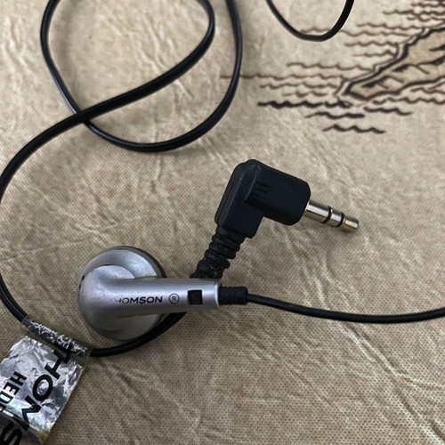 Thomson HED54N wired earphones used