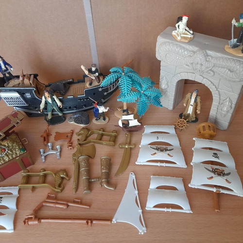 Pirate toy set with Safari Ltd TOOB miniatures