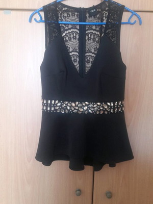 Μπλούζα Asos μαύρη με στρας και δαντέλα μεταχειρισμένη, μέγεθος 10