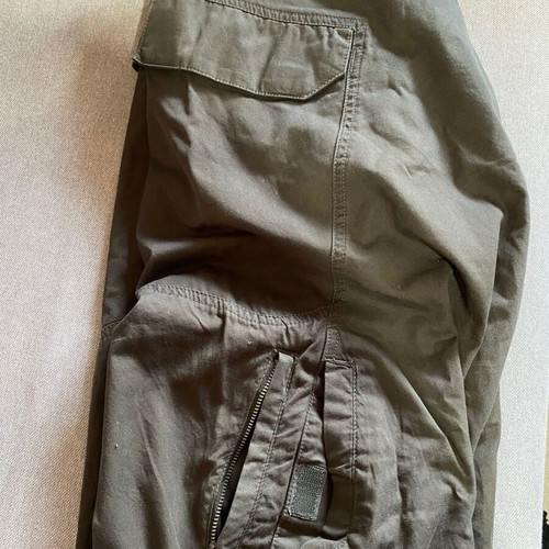 Nike men's wide cargo pants like new, brown