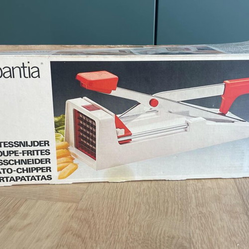 Brabantia potato chipper new with replacement blade