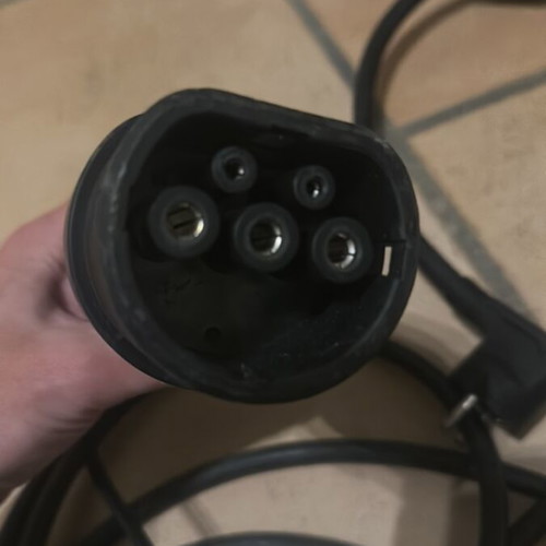 Volvo EV Charger charging cord like new for C40 S60 S90 XC60 XC90
