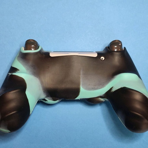 Silicone case for Playstation 4 controller like new