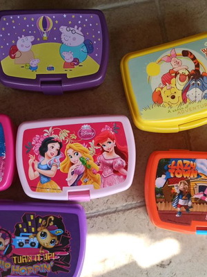 Food containers unused set of 6