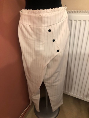 Striped Salvari Pants new, white and black