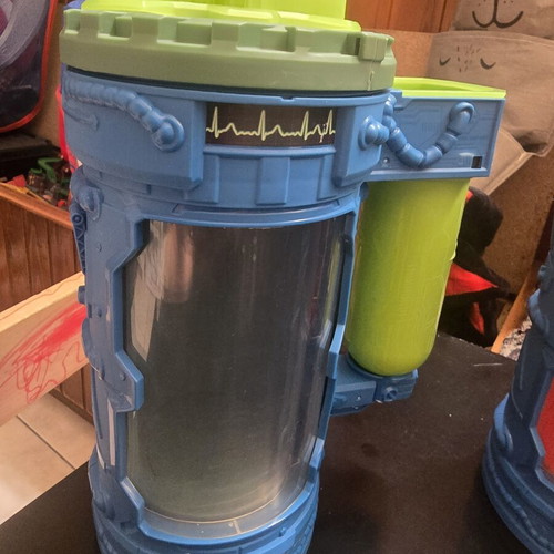 Mr.Beast Empty Capsules used, without figures