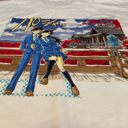 Detective Conan t-shirt Uniqlo like new, size S