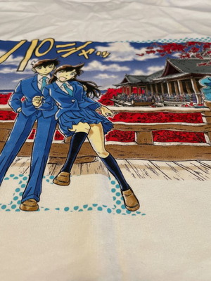 Detective Conan t-shirt Uniqlo like new, size S