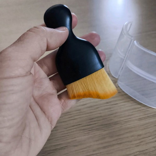 Makeup brush new