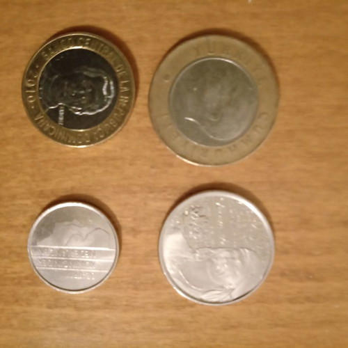 Lot of 8 used coins from various countries