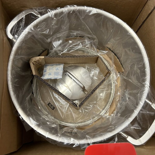 Cookware set 5 pieces new