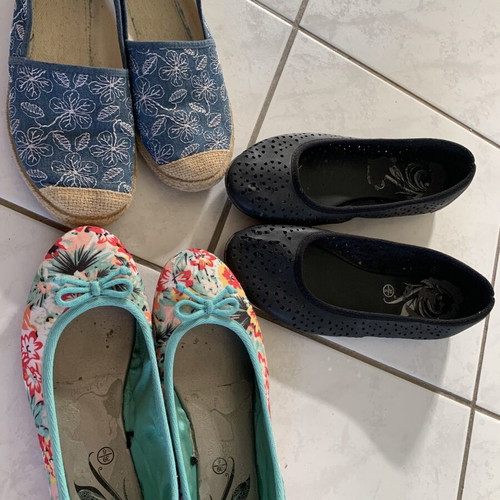Pack of three summer shoes size 38: two ballerinas and one espadrilles