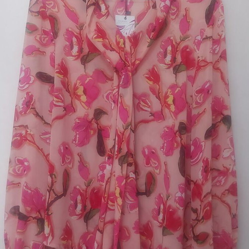 Floral women's shirt new with tags, pink, size L