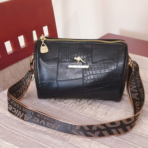 Shoulder bag new black without tag