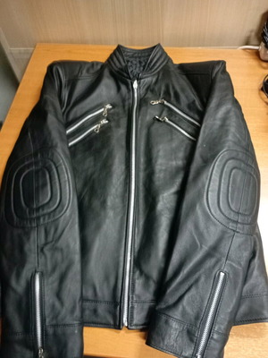 Unisex leather motorcycle jacket like new, size M