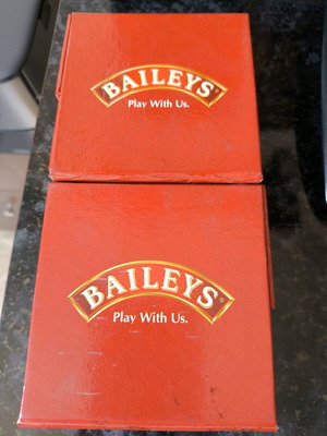 Baileys board game like new