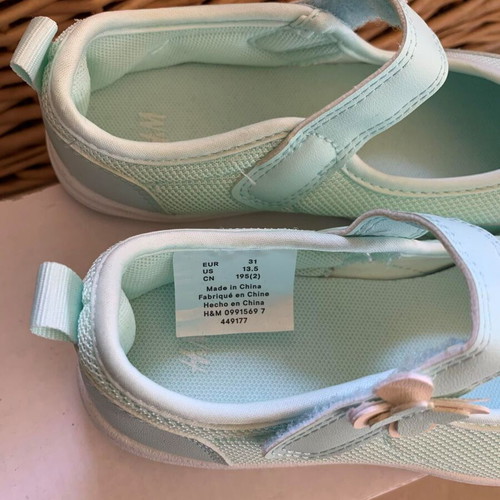 H&M Mint Green Ballerina Sneakers Size 31 Like New