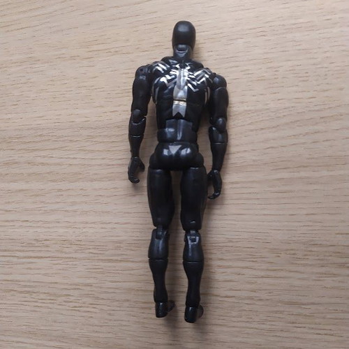 Black Spider-Man figure 15cm used with full equipment and launcher