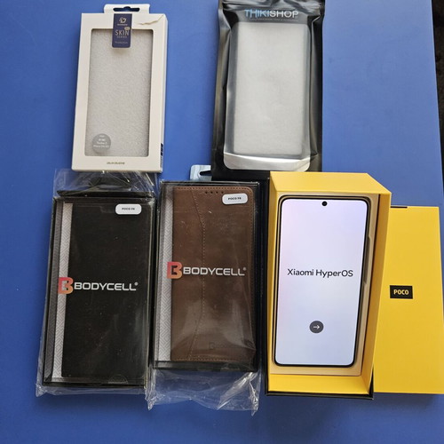 Poco F6 12GB RAM/512GB μεταχειρισμένο, ασημί, με χτύπημα κάτω αριστερά