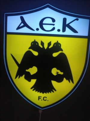 RGB επιτοίχιο φωτιστικό ΑΕΚ LED με έλεγχο μέσω εφαρμογής καινούργιο