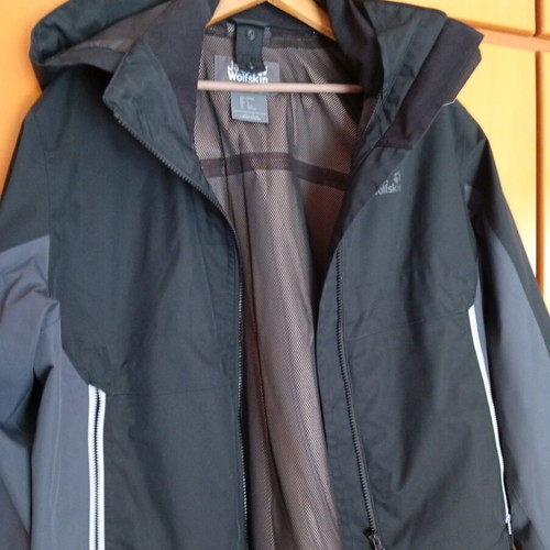 Jack Wolfskin jacket like new, waterproof Texapore, size L