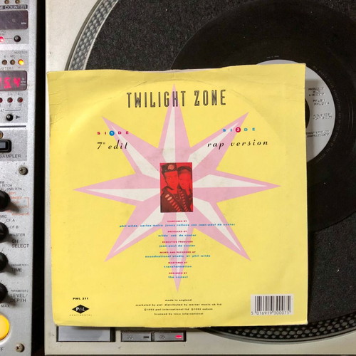 2 Unlimited Twilight Zone vinyl 7" used, electronic