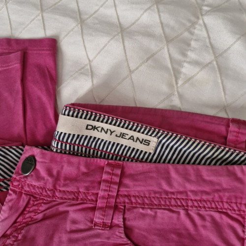 DKNY set used, pink shorts and sleeveless top