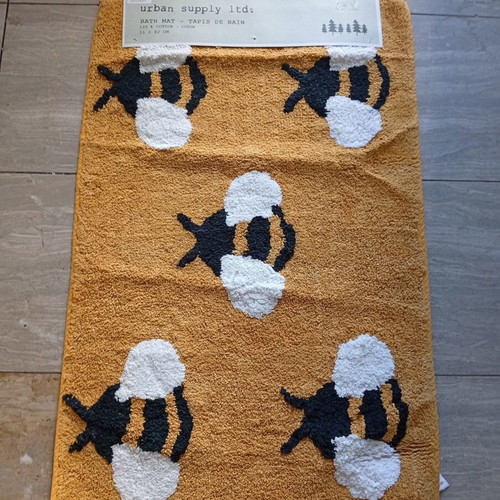 Bath mat with bees 51x82 cm 100% cotton new
