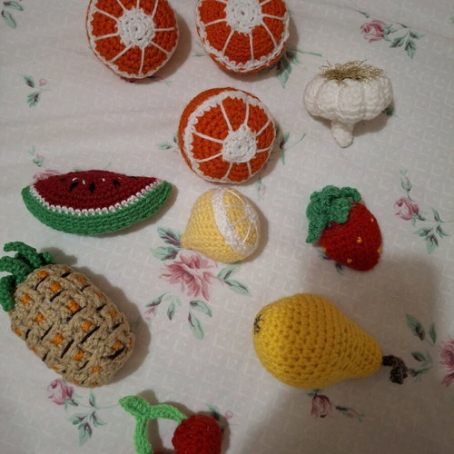 Handmade knitted fruits like new, set of 10 pieces