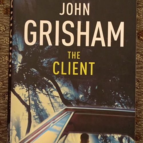 The Client by John Grisham like new foreign language book