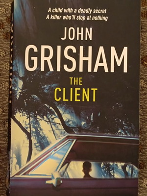 The Client by John Grisham like new foreign language book