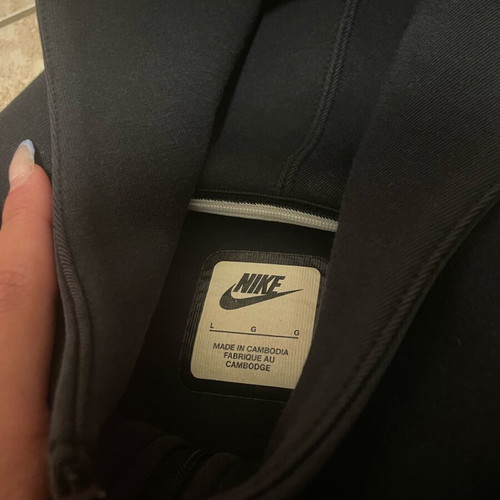 Nike Tech Fleece jacket like new, size L, black