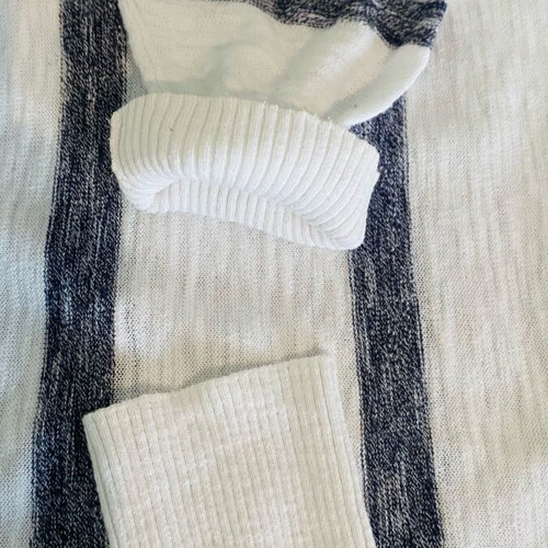 Knitted blouse Antony Morato like new, white with gray stripes, size M