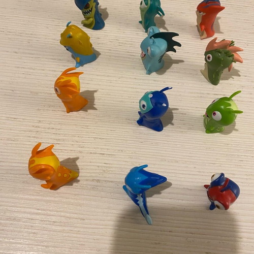 Slugterra Jakks figures used, set of 12 authentic