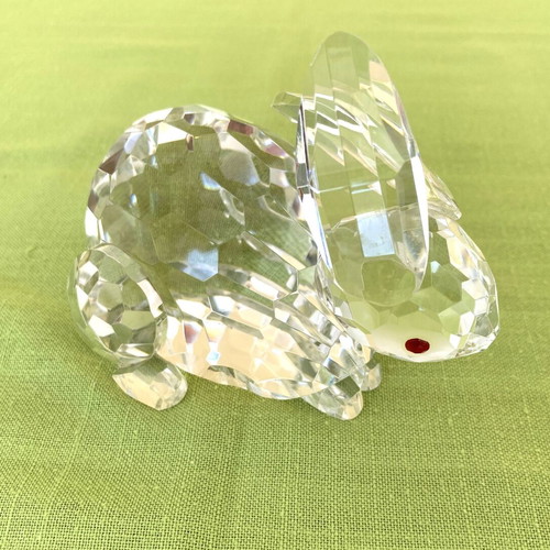 Shannon Crystal Godinger Red Eye Rabbit faceted crystal like new