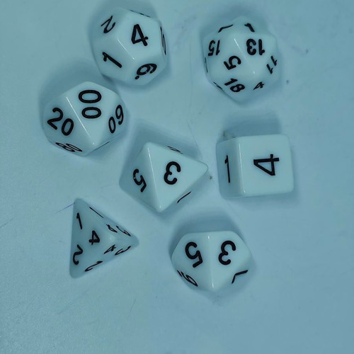 Set of 7 white polyhedral RPG dice like new with fabric pouch
