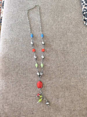 Long necklace like new