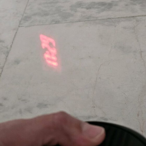 Digital Table Clock with Ceiling Time Projection like new