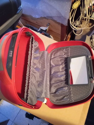 Travel toiletry bag like new with large capacity and lock