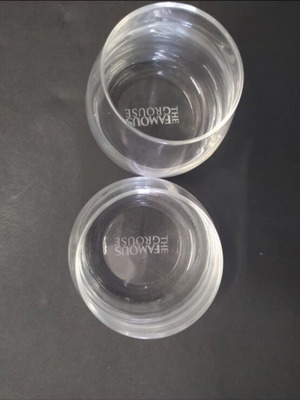 Whisky glasses like new, pack of 2 Famous