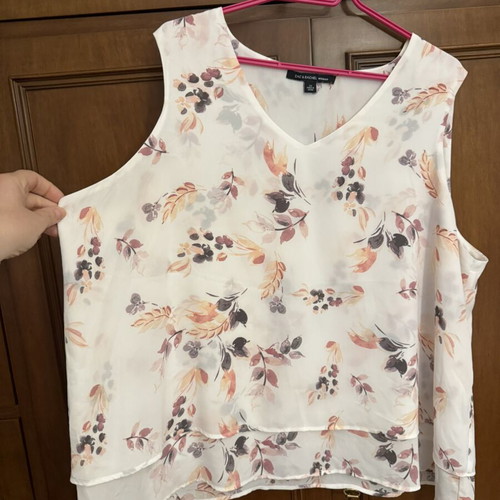 Zac & Rachel Woman Set 2XL with Acid Wash Jeans like new