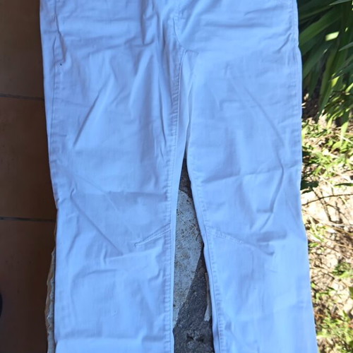 BSB Women's Pants white, like new, thin fabric, sizes M and L