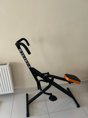 Total Crunch multi-exercise machine like new