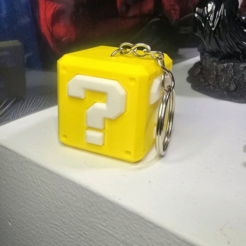 Super Mario cube keychain new