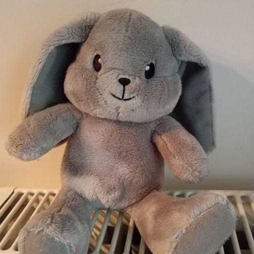 Rabbit doll like new, 17cm sitting