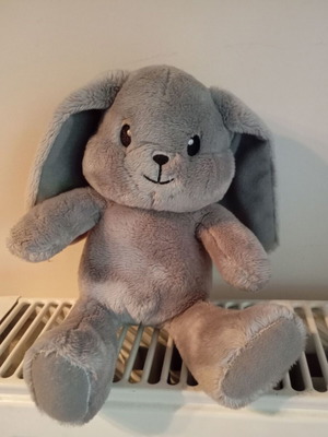 Rabbit doll like new, 17cm sitting